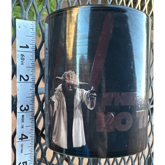 Star Wars & TM Lucasfilm by ThinkGeek, Inc. Yoda Do, Or Do Not Ceramic Mug 4" - Picture 15 of 15